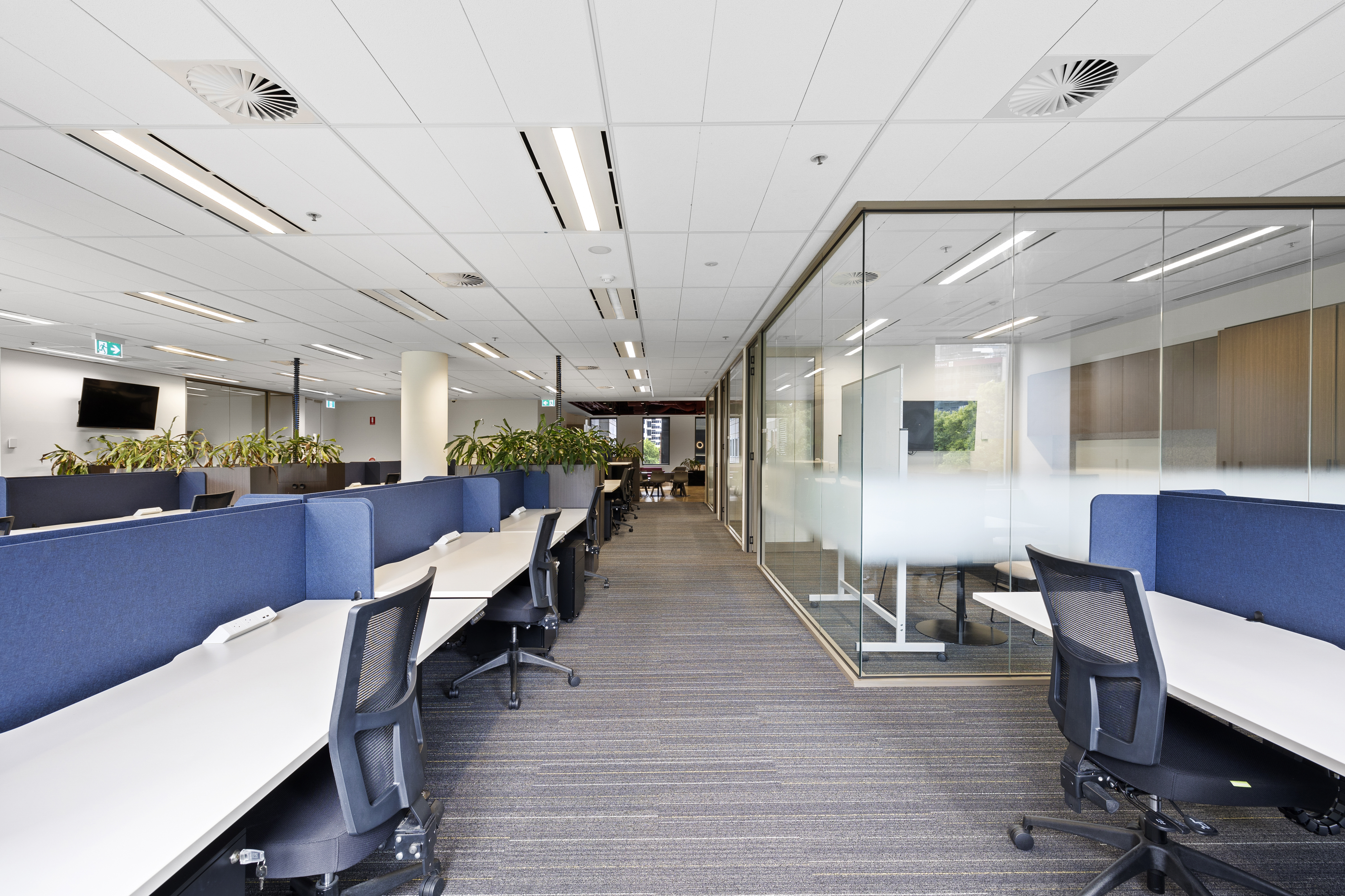 485 La Trobe Street North Tower - Level 2_002.jpg